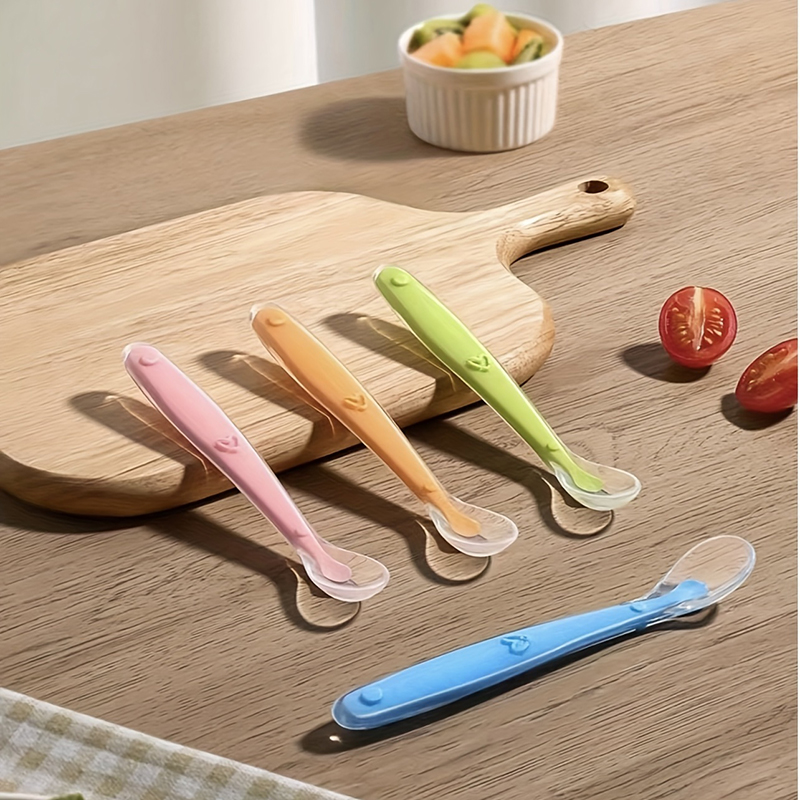 Cuillère en silicone à pointe  - Self Feed Spoon avis et prix